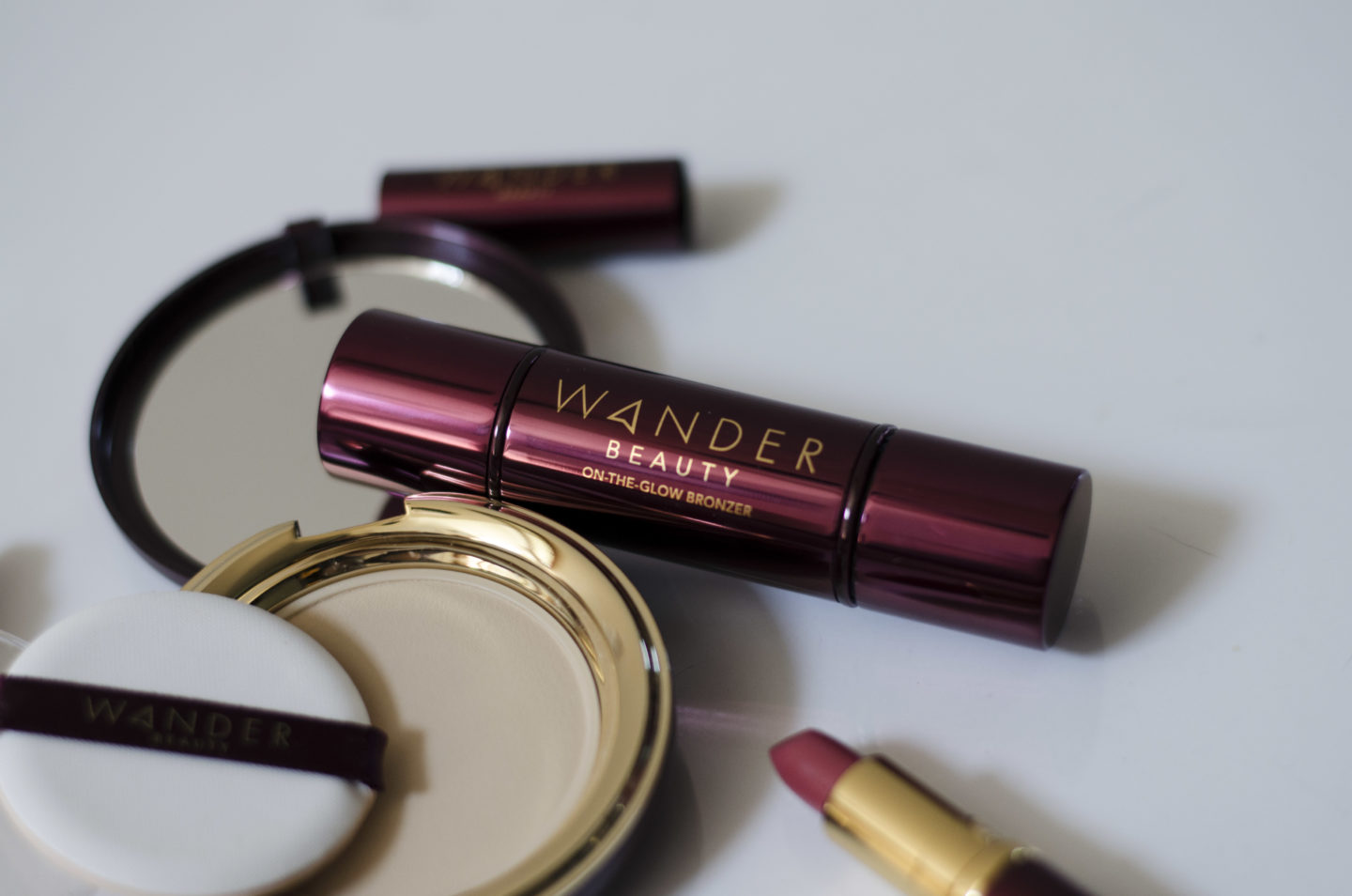 WANDER BEAUTY CONTOUR