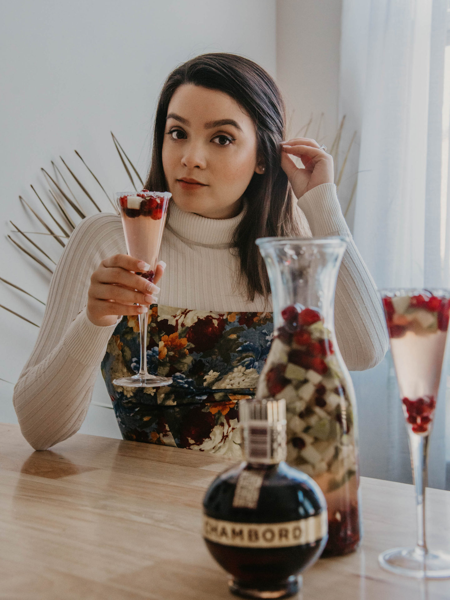 Christmas Mimosas – The Elegant Holiday Drink